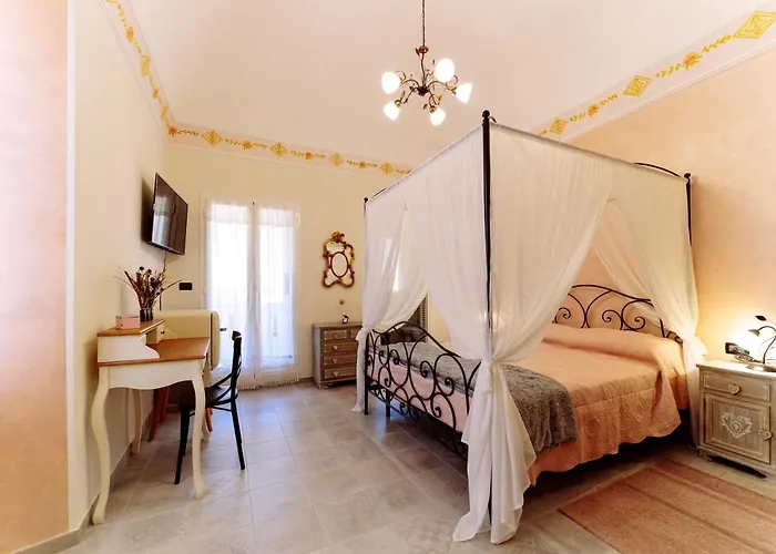 Nelle Favole The Classic Bed & Breakfast Rome