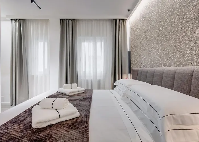 Nelle Favole The Classic Bed & Breakfast Rome